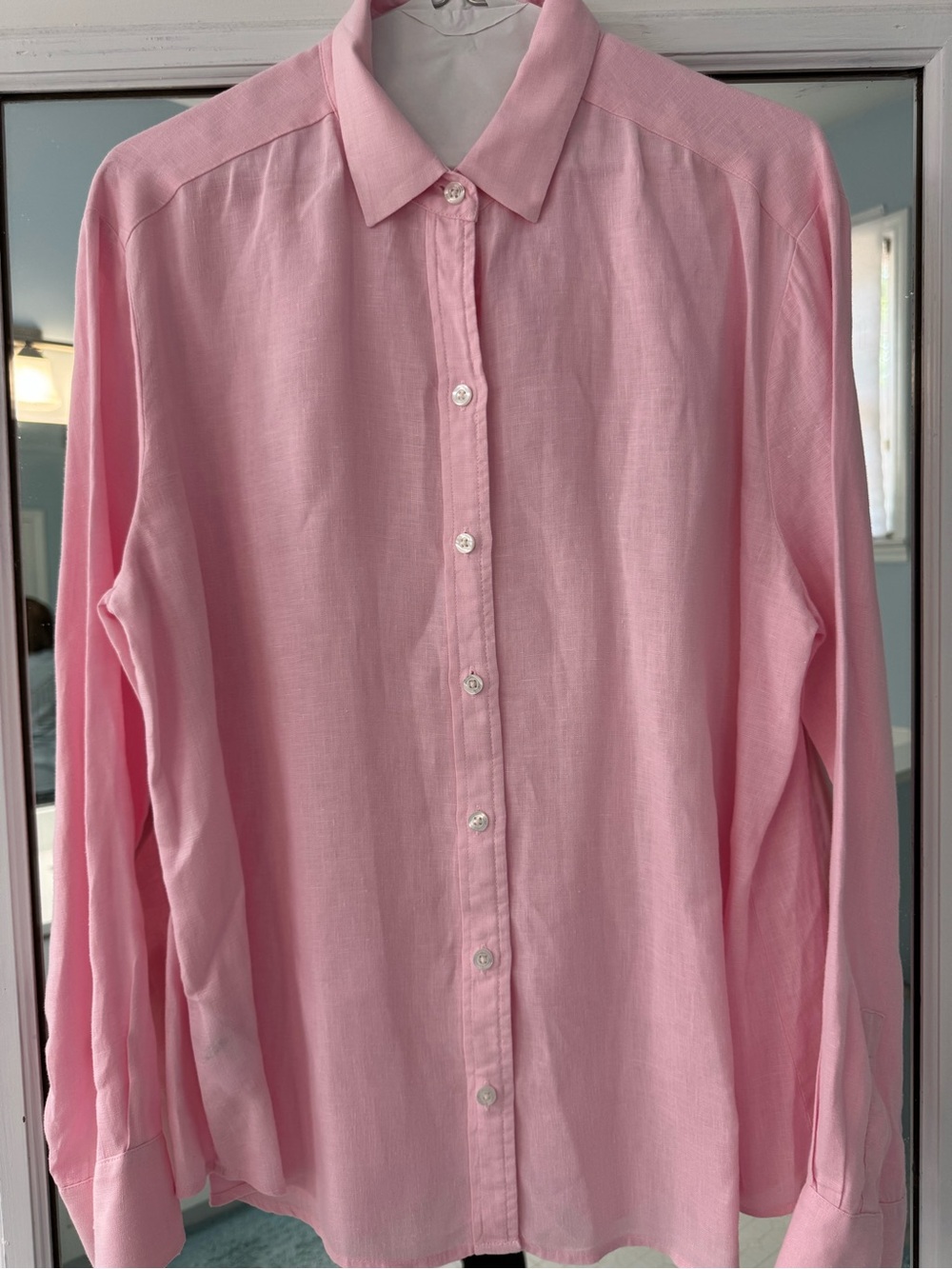Tommy Bahama Light Pink Long-Sleeve Button-Up Shirt